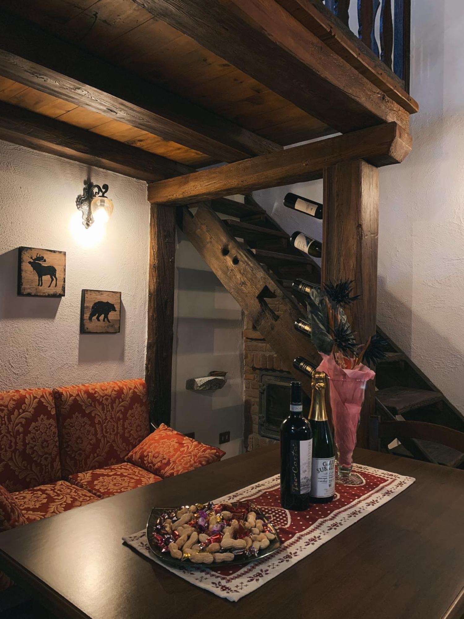 Appartamento "Verdjats" Challand-Saint-Anselme ภายนอก รูปภาพ